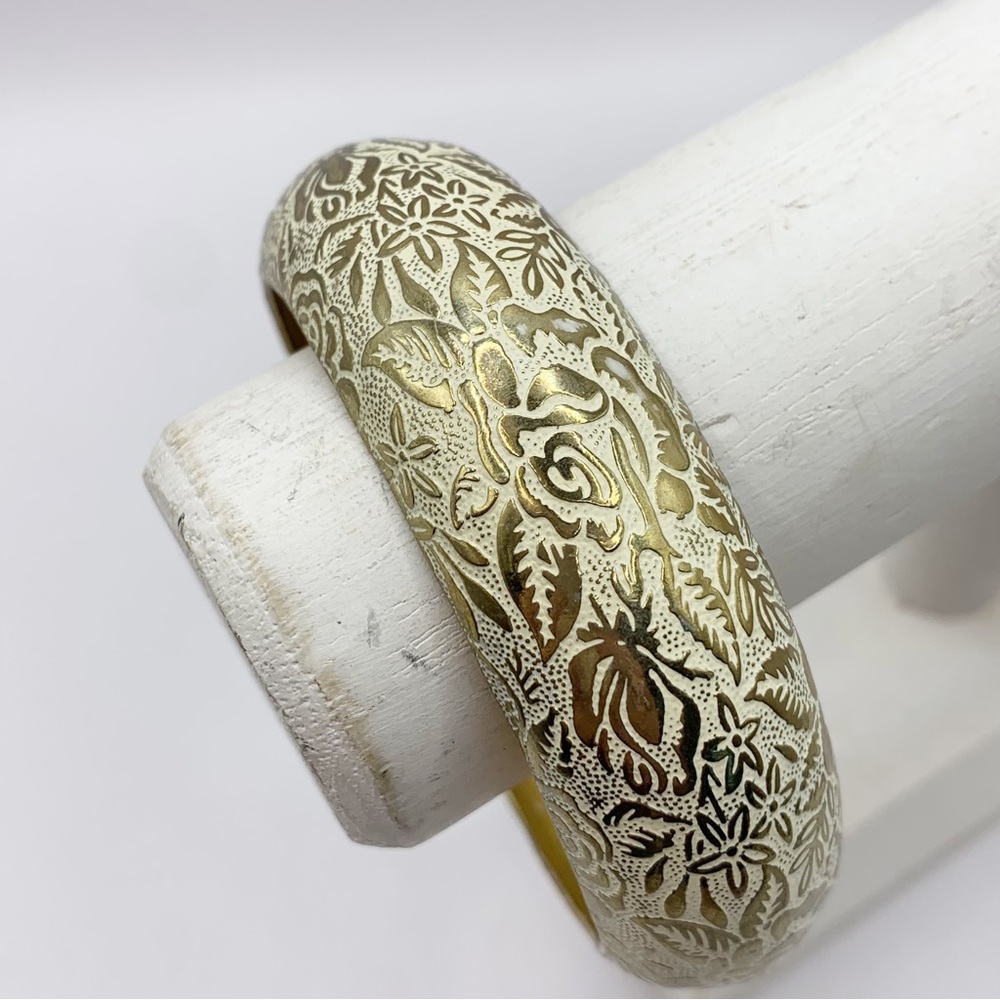 Gold tone white enamel rose botanical embossed chunky bangle bracelet
